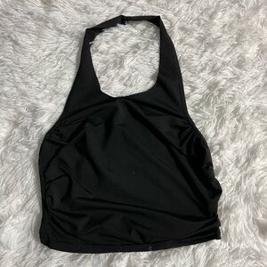 BLACK SLEEVELESS CROP TOP! VERY CUTE!